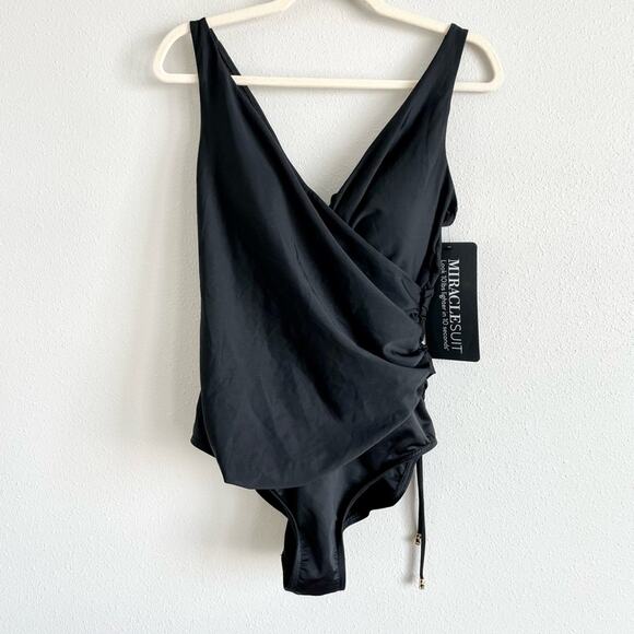 NWT Miraclesuit Razzle Dazzle Eclat Black One Piece Size 12 - Picture 6 of 9